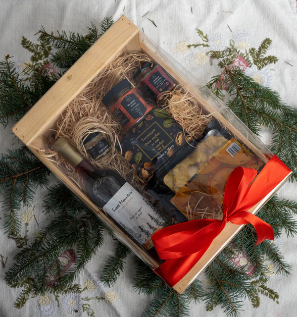 Pachet Cadou Elegant cu Produse Naturale, Mixuri pentru Vin Fiert, Grătar, Sirop de Brad și Fructe Deshidratate